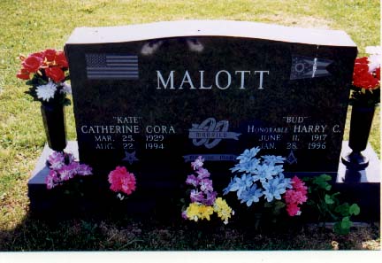Headstone reading Malott, Kate Catherine Cora 1929-1994, Bud Honorable Harry C. 1917-1996